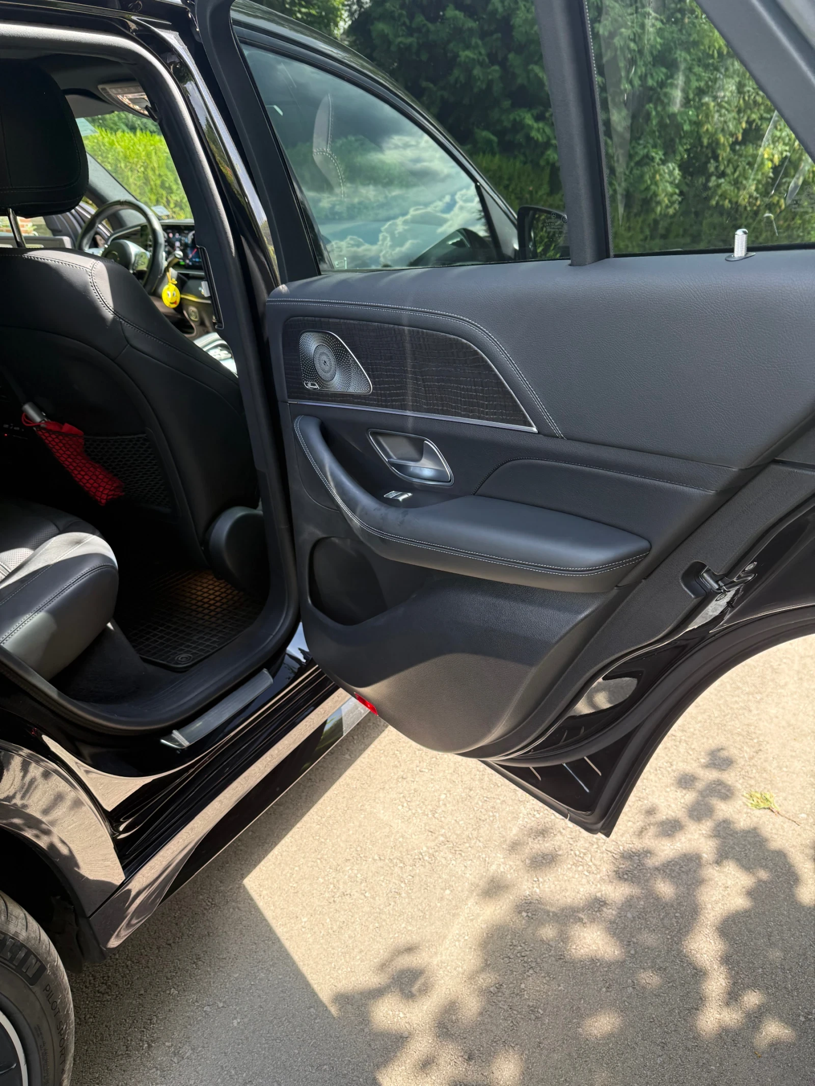 Mercedes-Benz GLE 53 4MATIC, снимка 11 - Автомобили и джипове - 54987871