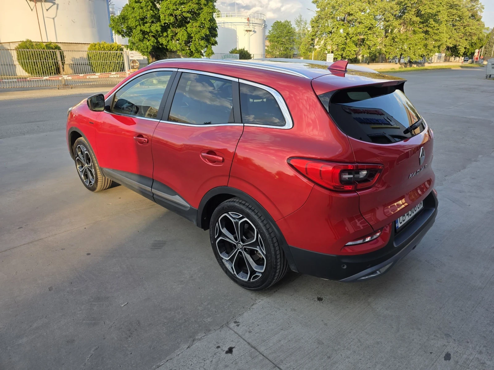 Renault Kadjar Black Edition, снимка 5 - Автомобили и джипове - 55241050