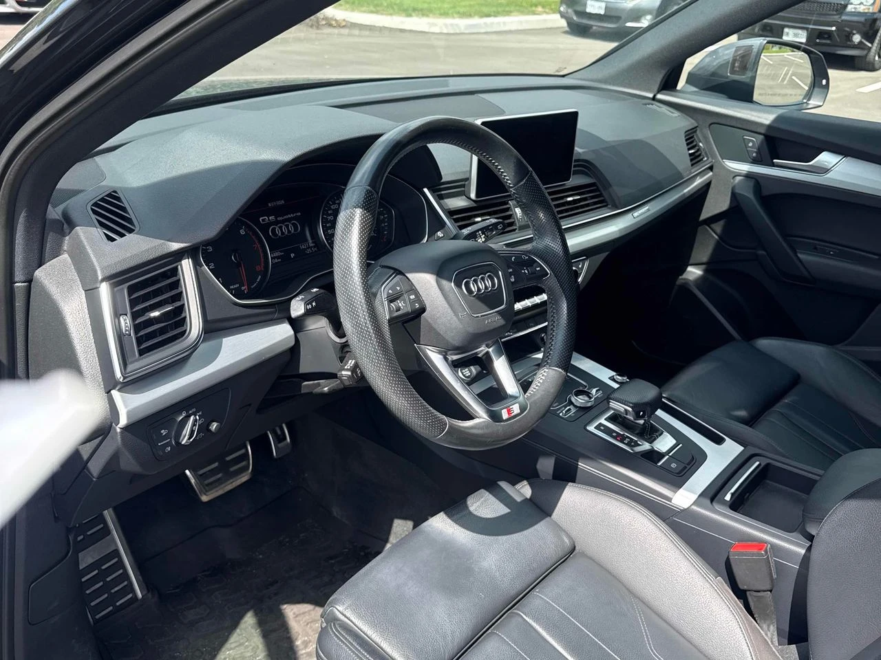 Audi Q5 Progressiv, снимка 5 - Автомобили и джипове - 55800593