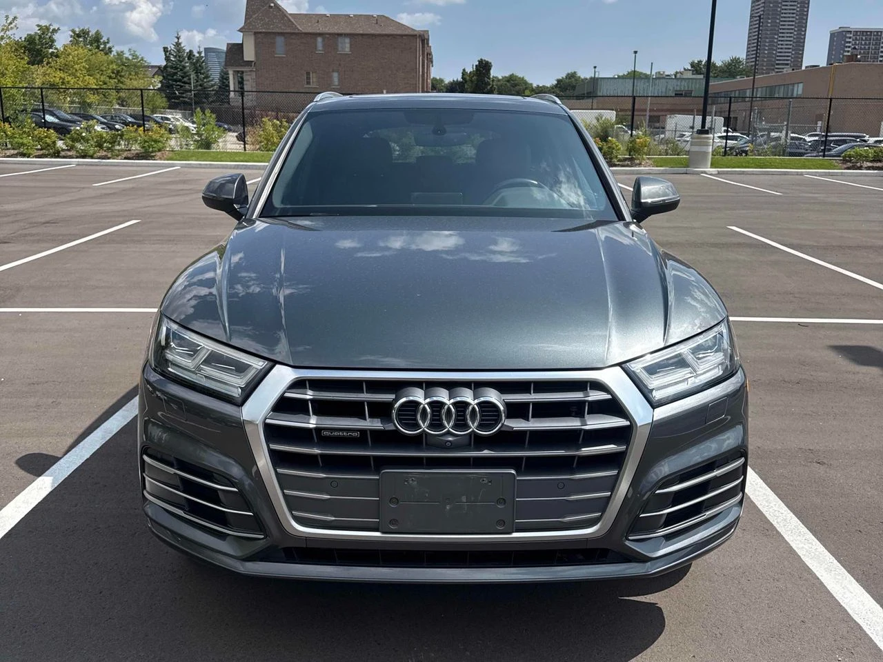 Audi Q5 Progressiv, снимка 6 - Автомобили и джипове - 55800593