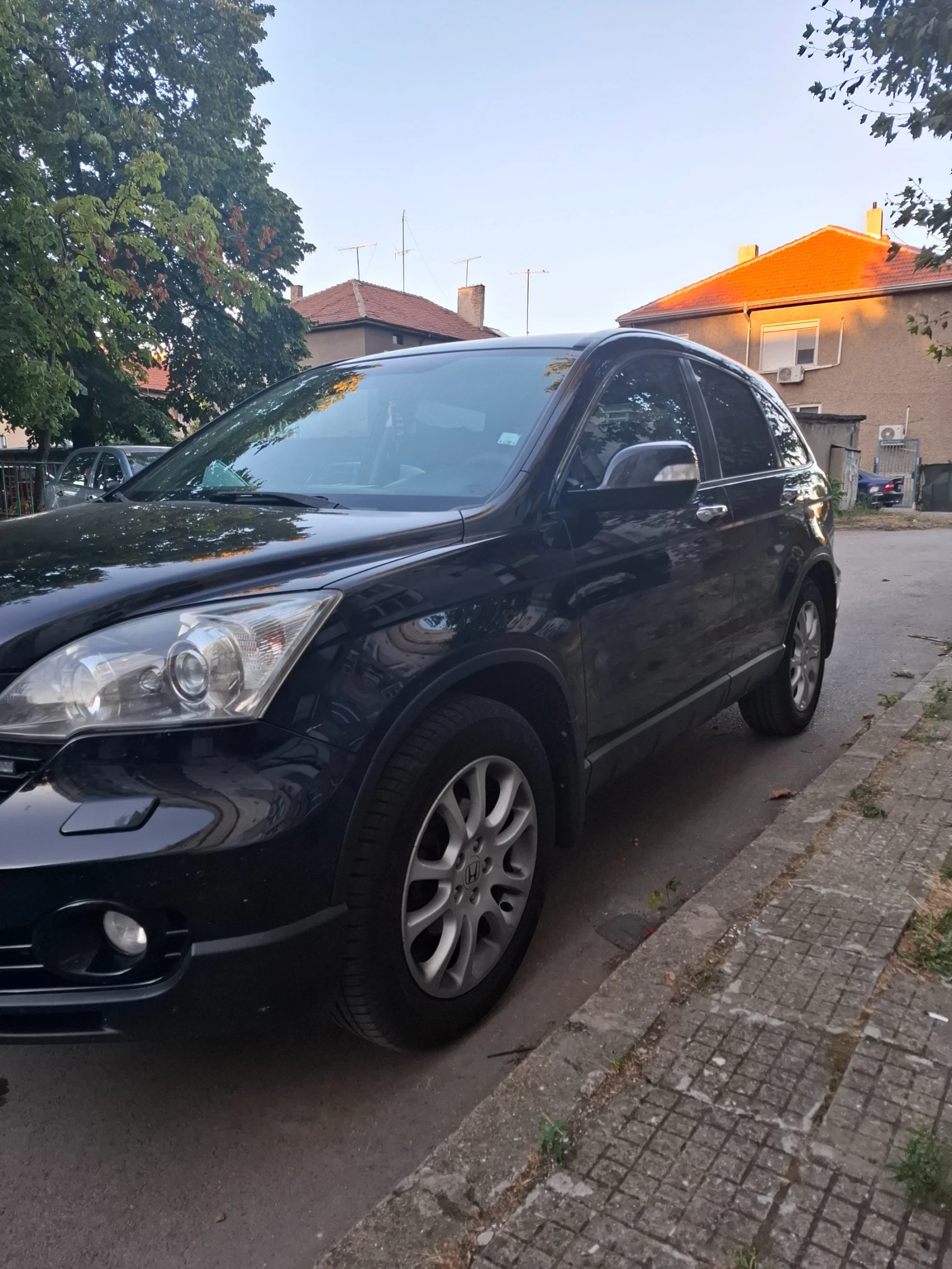 Honda Cr-v Дистроник, снимка 3 - Автомобили и джипове - 55962920