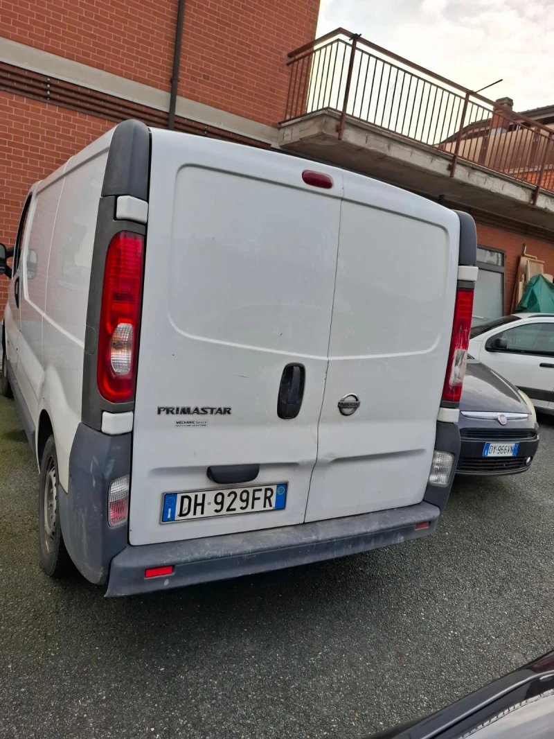 Renault Trafic 2.0DCi-114кс НА ЧАСТИ, снимка 5 - Бусове и автобуси - 49341335