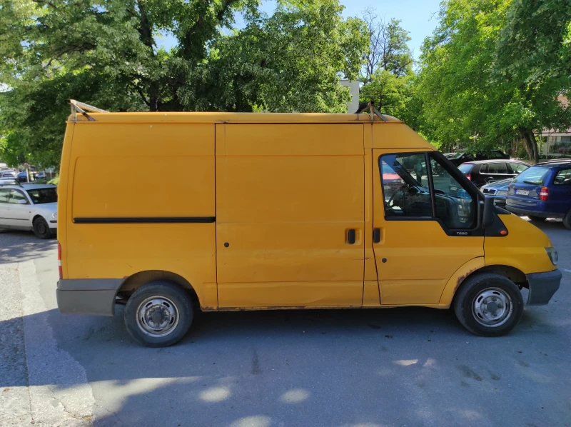 Ford Transit 2.0 климатик , снимка 8 - Бусове и автобуси - 50371713