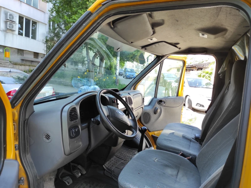 Ford Transit 2.0 климатик , снимка 11 - Бусове и автобуси - 50371713