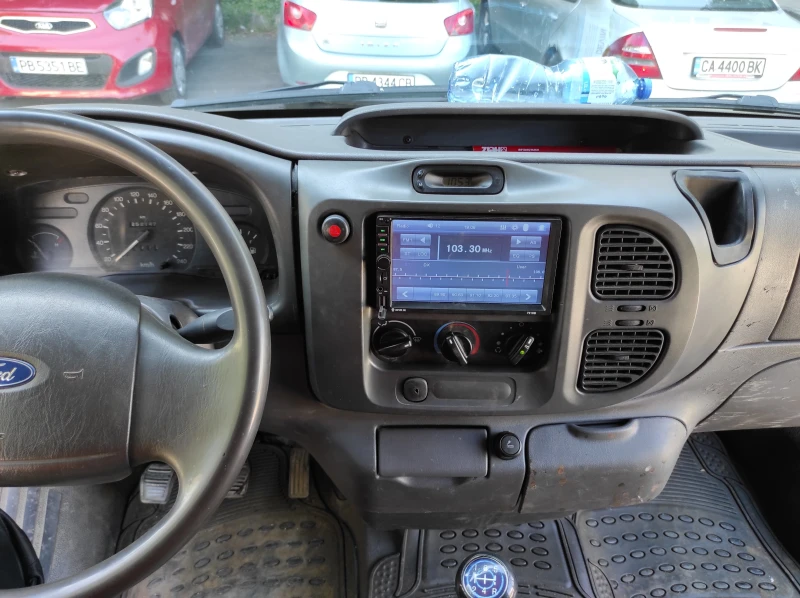 Ford Transit 2.0 климатик , снимка 9 - Бусове и автобуси - 50371713
