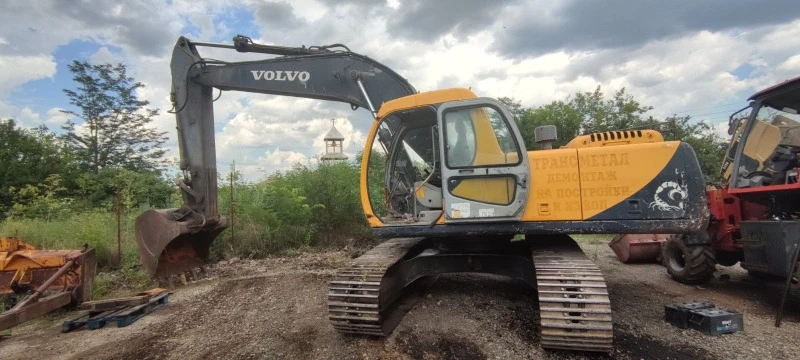 Багер Volvo EC 210NL, снимка 1 - Индустриална техника - 48352798