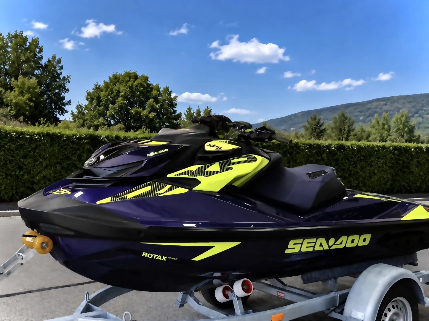 Джет Bombardier Sea Doo RXP-X RS300, снимка 2 - Воден транспорт - 54965174