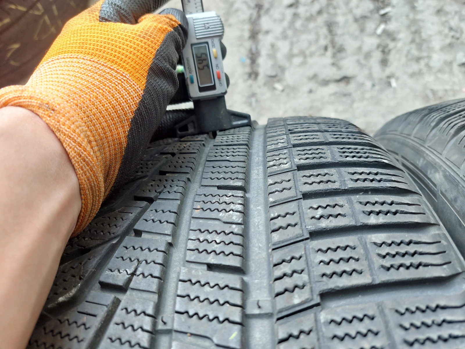 ���� 255/50R19 | Mobile.bg � ����������� 4