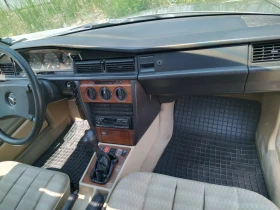 Mercedes-Benz 190 190 2.0, снимка 5