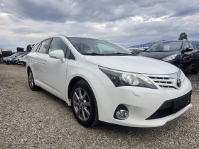 Toyota Avensis 2.0i Бензин Автоматик, снимка 1