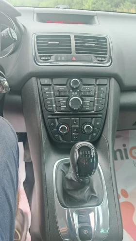 Opel Meriva 1, 4бен.турбо 120к.с. като Чисто нова, снимка 13