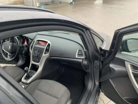 Opel Astra 1.4 Sports Tourer, снимка 8