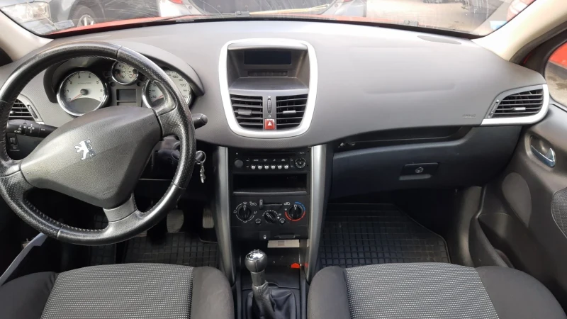 Peugeot 207, снимка 7 - Автомобили и джипове - 47196825