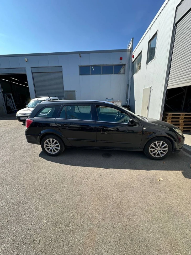 Opel Astra, снимка 5 - Автомобили и джипове - 47560555