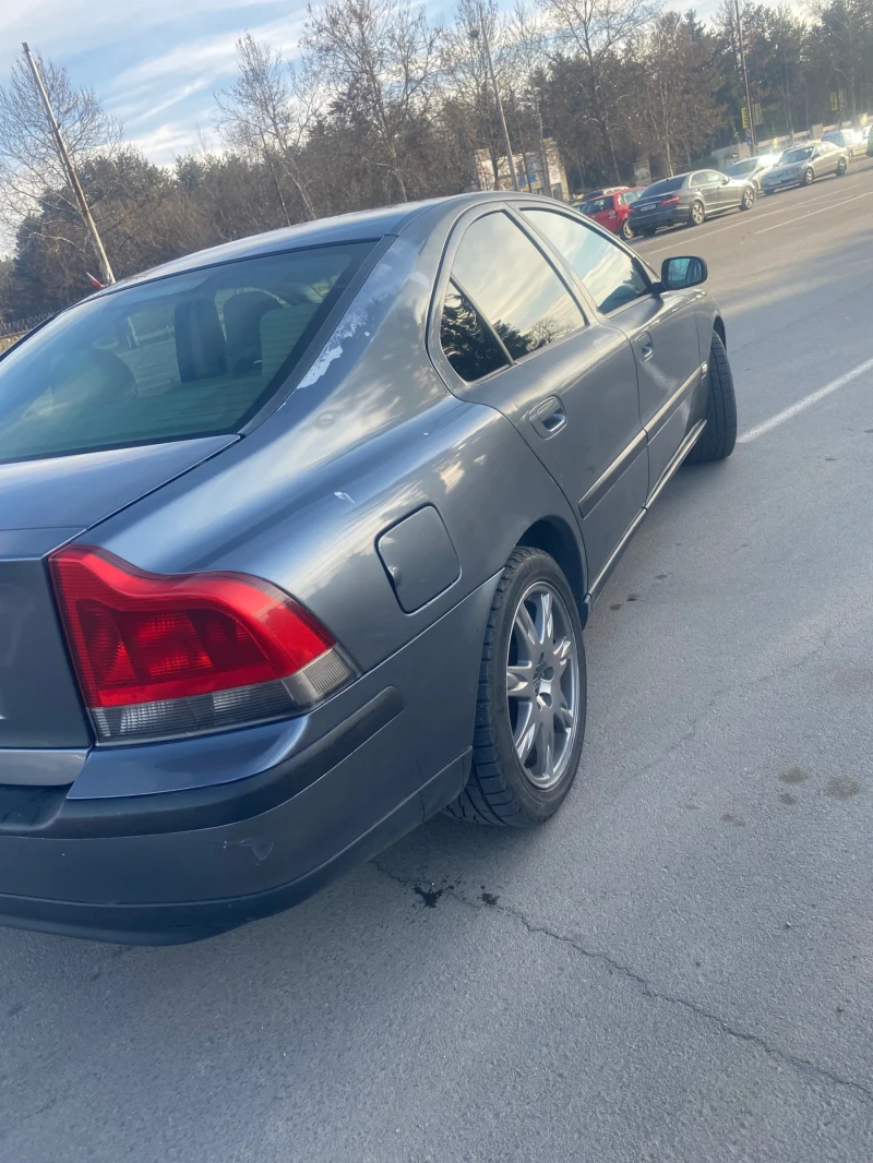 Volvo S60 2.4D5, снимка 3 - Автомобили и джипове - 48497681