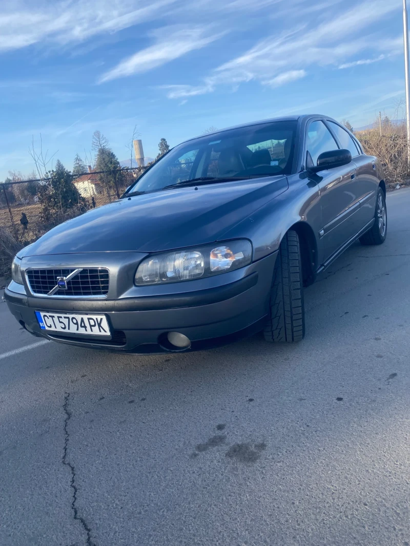 Volvo S60 2.4D5, снимка 2 - Автомобили и джипове - 48497681