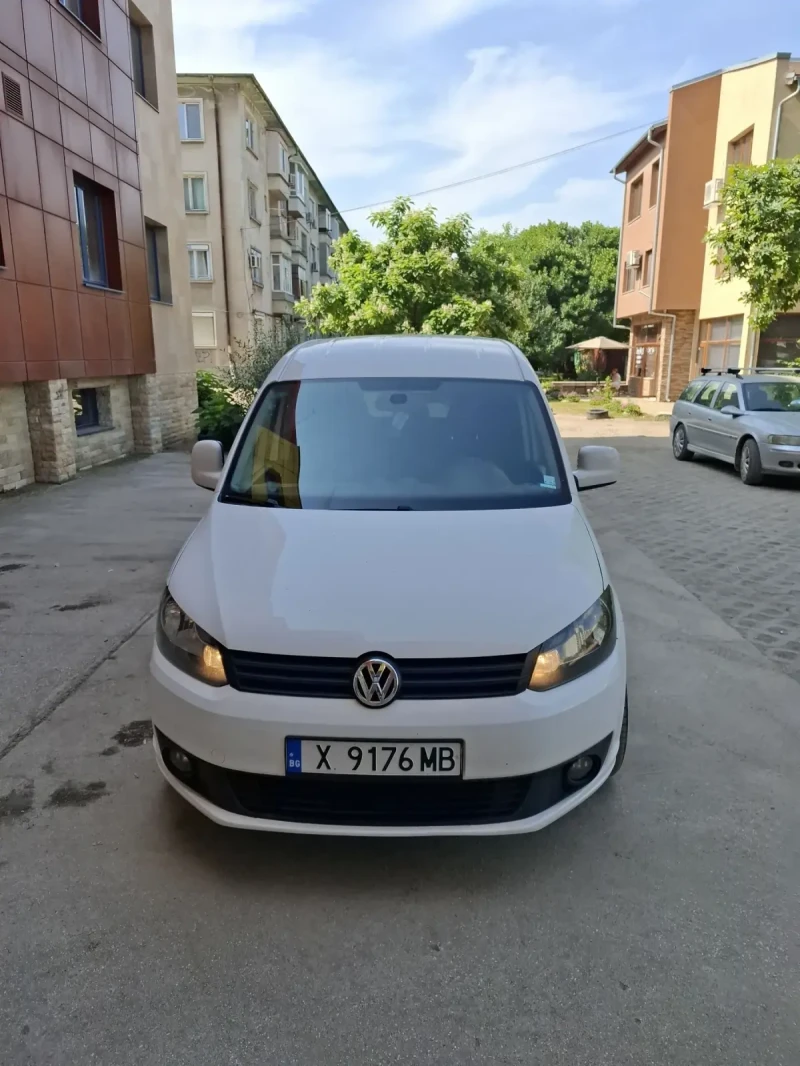 VW Caddy MAXI инвалидна рампа, снимка 2 - Автомобили и джипове - 52037881