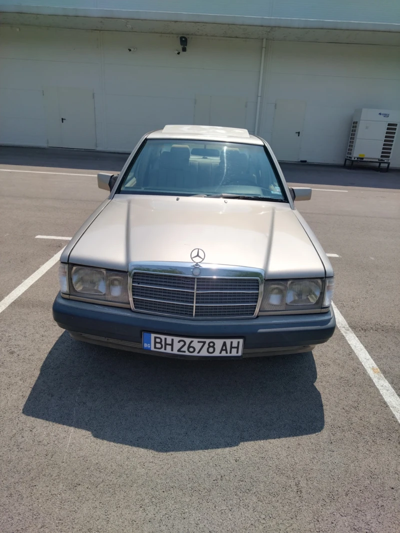 Mercedes-Benz 190 190 2.0, снимка 3 - Автомобили и джипове - 52912565
