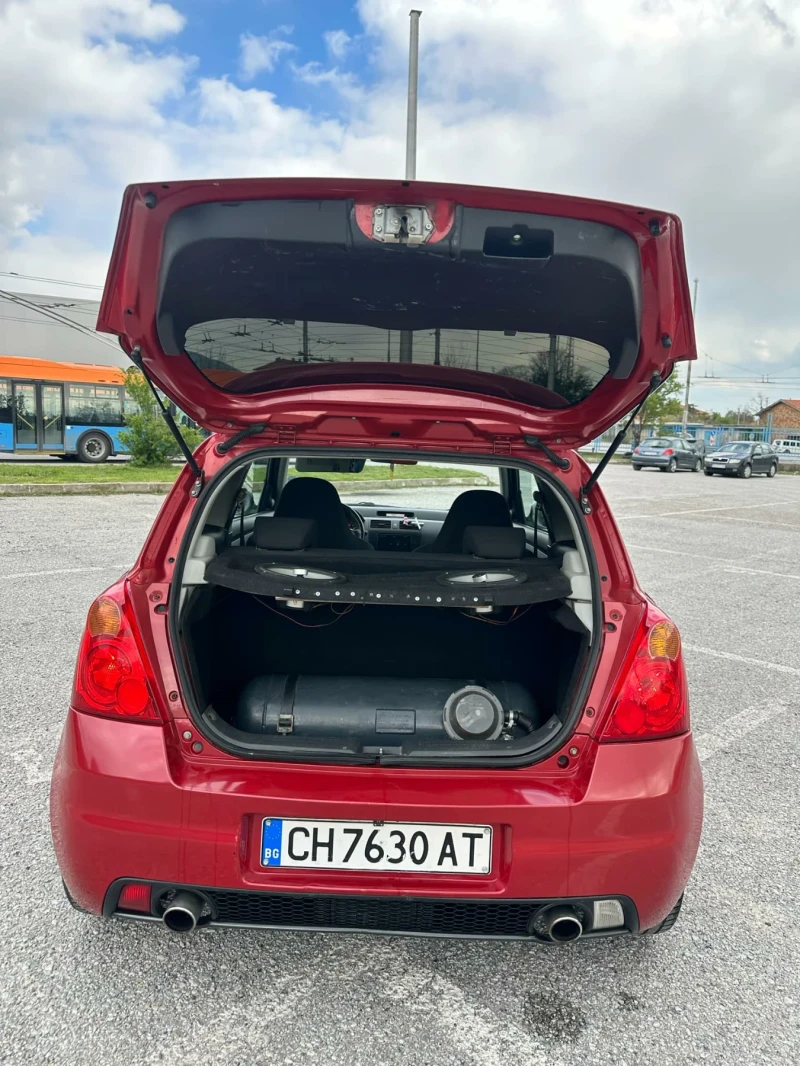 Suzuki Swift 1.6 ГАЗ, снимка 7 - Автомобили и джипове - 52581308