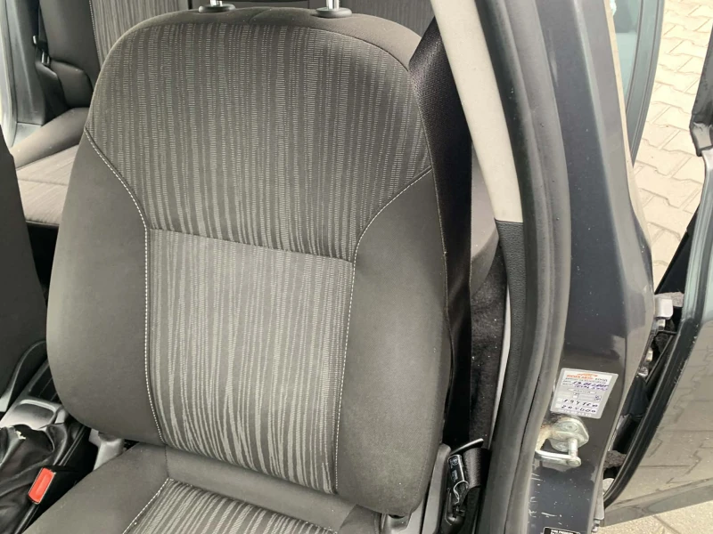 Opel Astra 1.4 Sports Tourer, снимка 10 - Автомобили и джипове - 52898234