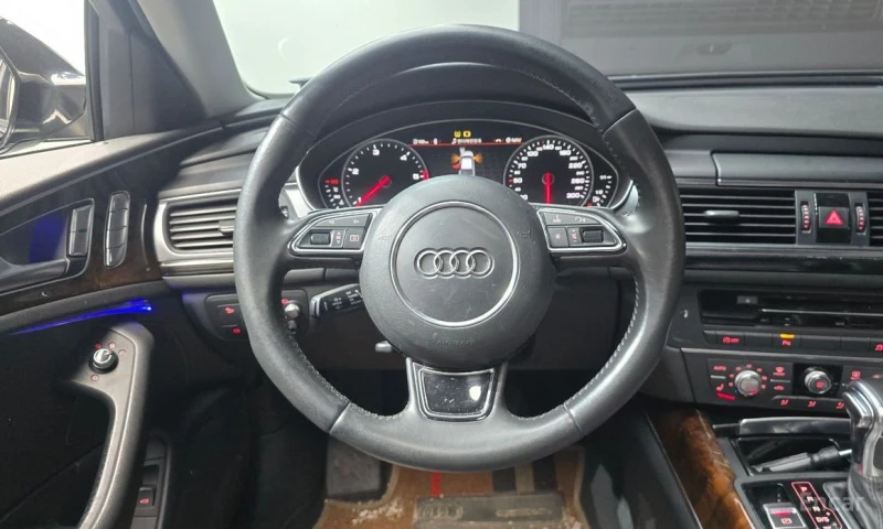 Audi A6, снимка 13 - Автомобили и джипове - 52964177