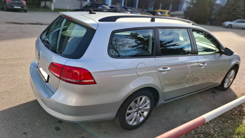 VW Passat B7 2.0TDI, снимка 6 - Автомобили и джипове - 52978778