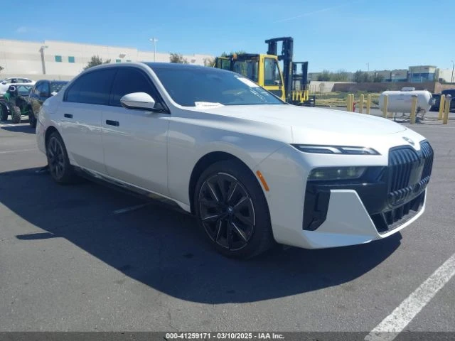 BMW i7 XDRIVE60 * ЦЕНА ДО БЪЛГАРИЯ * , снимка 1 - Автомобили и джипове - 49450057