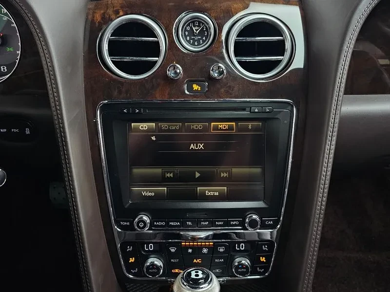 Bentley Flying Spur 6.0 - САМО 30% АВАНС, снимка 12 - Автомобили и джипове - 56222658