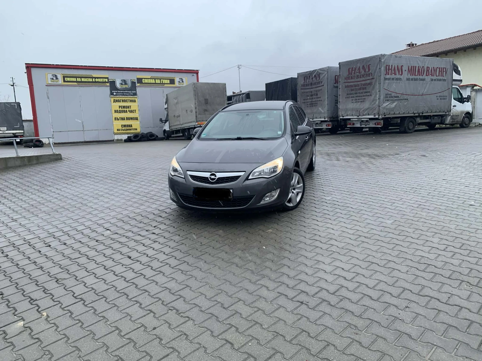 Opel Astra 1.4 Sports Tourer, снимка 1
