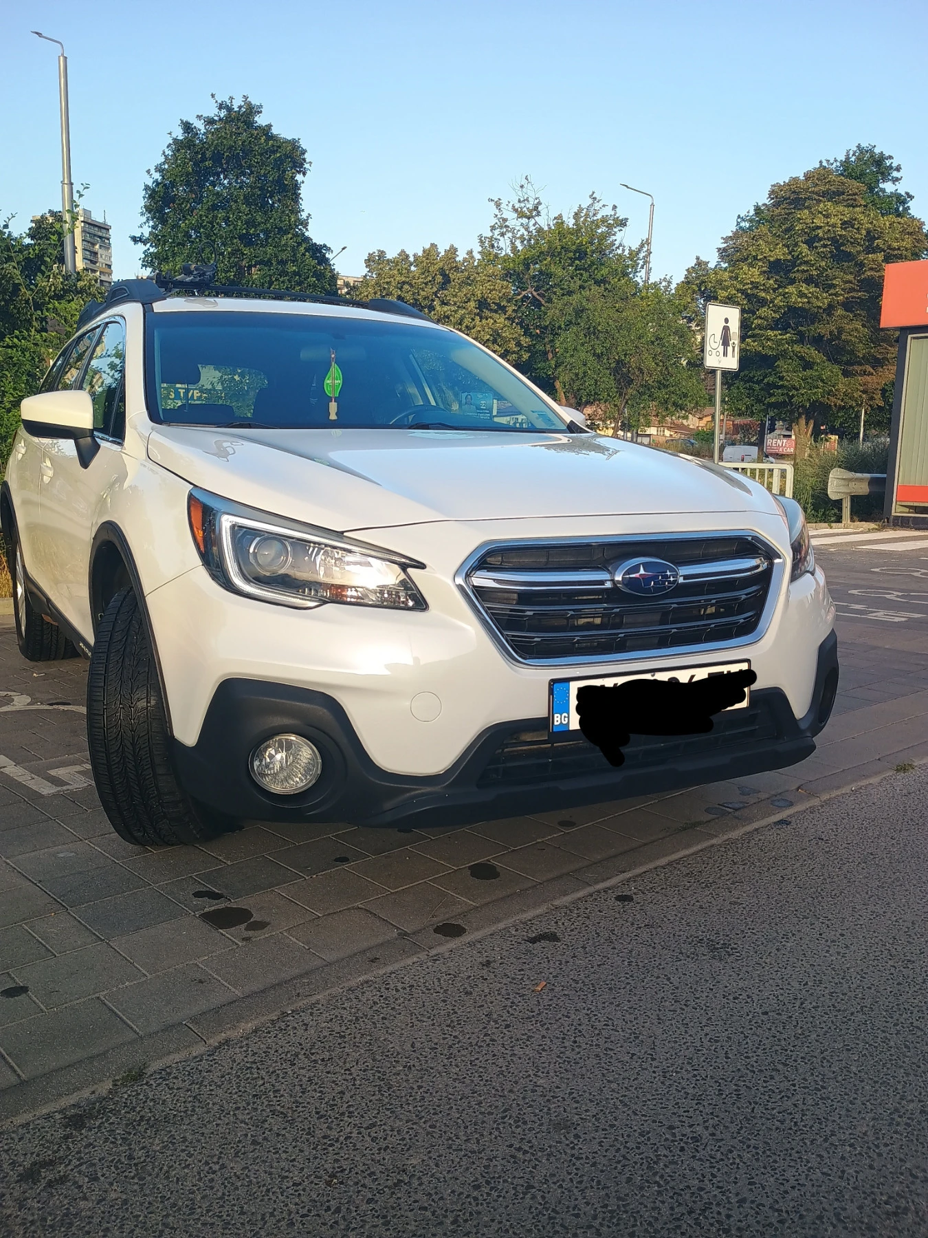 Subaru Outback 2.5 175 кс Бензин | Mobile.bg — изображение 1