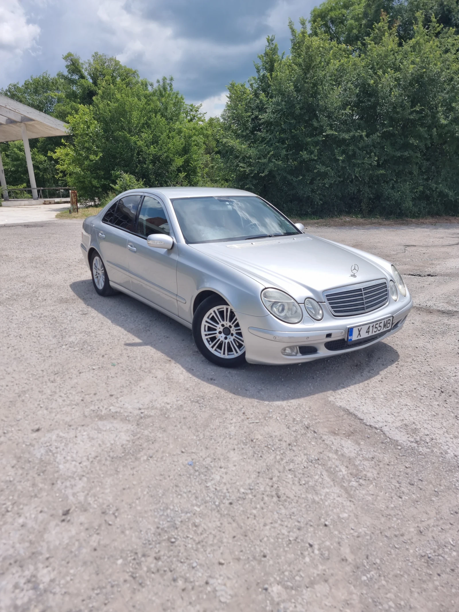 Mercedes-Benz E 270  - изображение 2