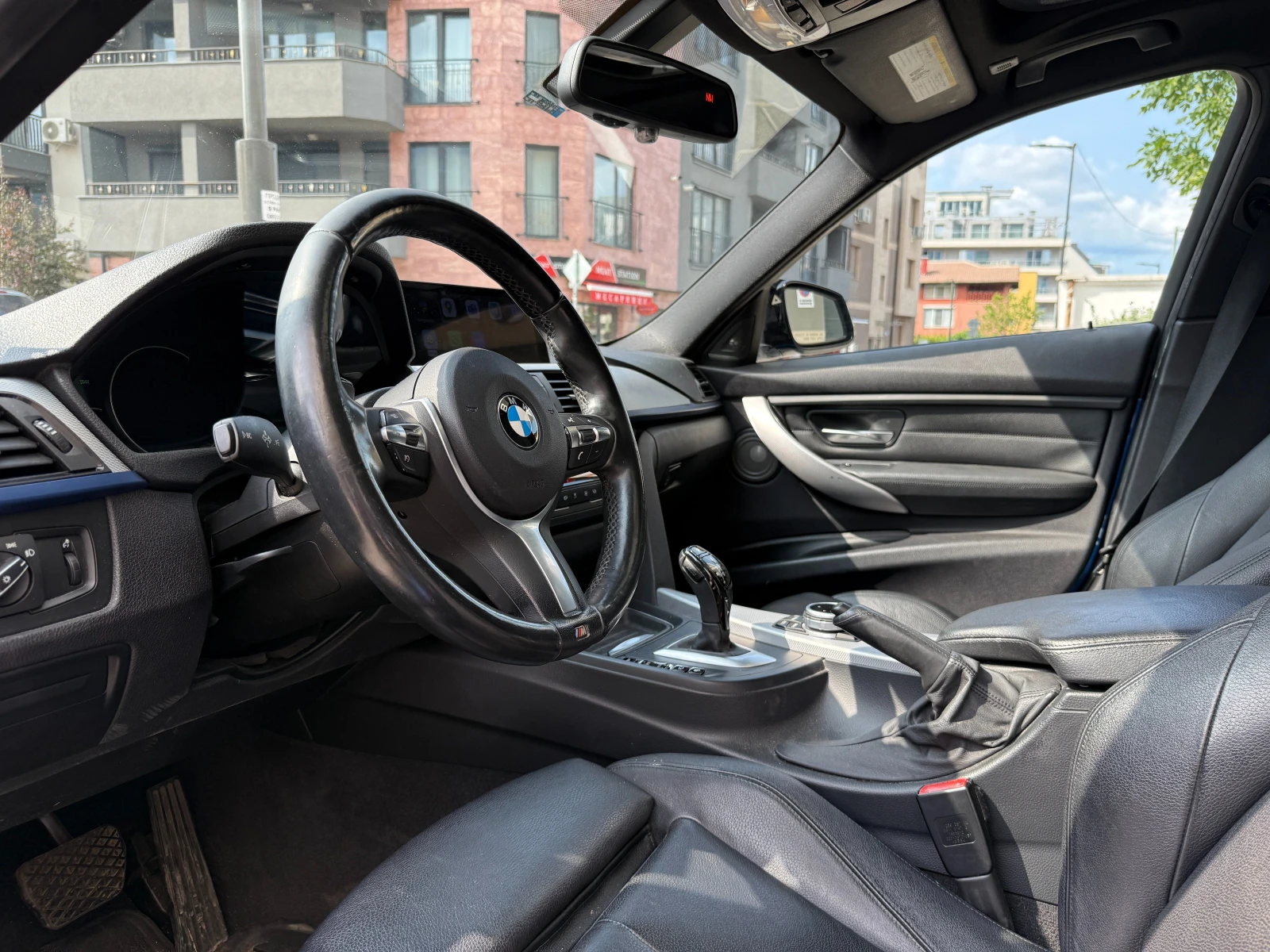 BMW 335 i RWD 6WB Digital - изображение 9