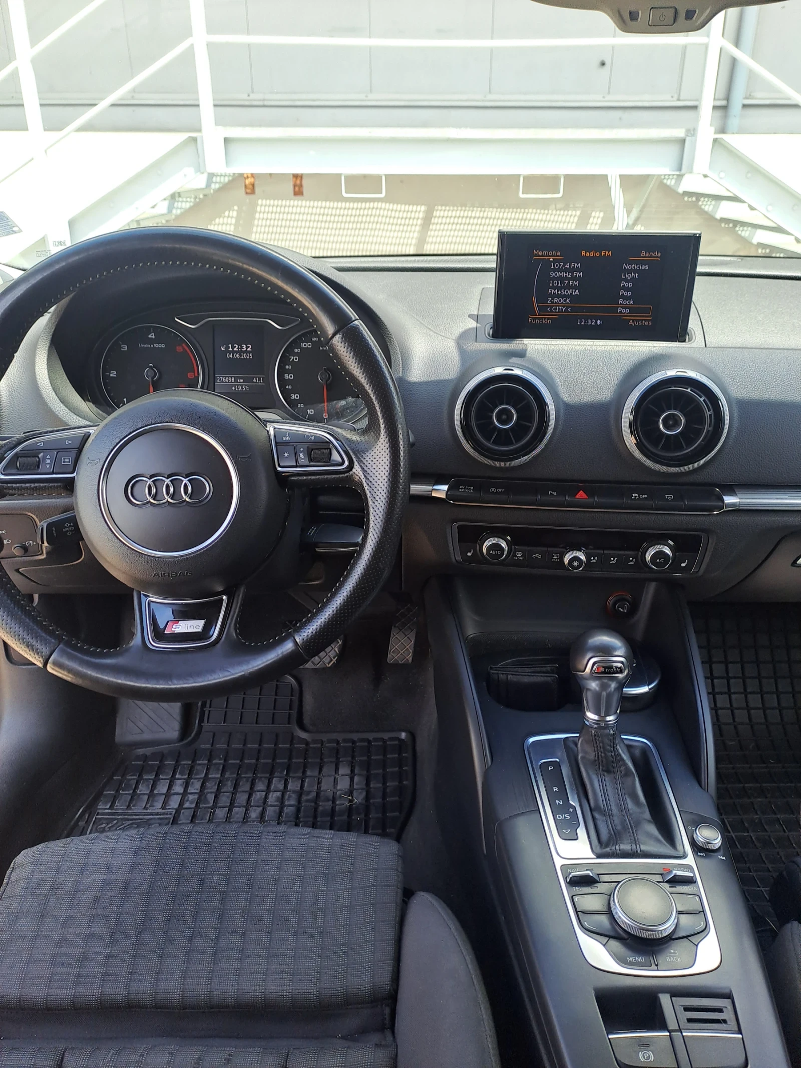 Audi A3 Sportback guattro - изображение 7
