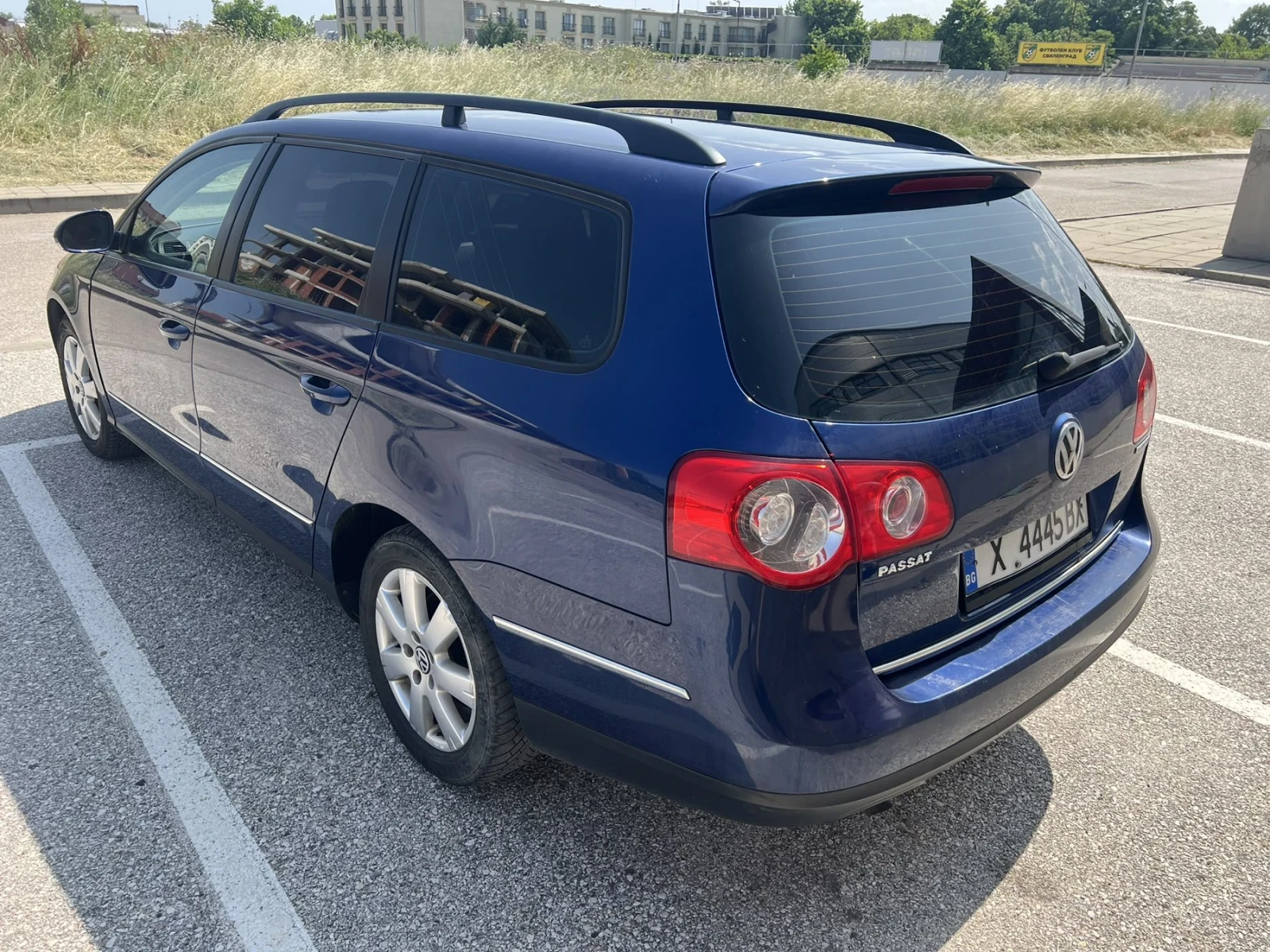 VW Passat BLUEMOTION - изображение 4