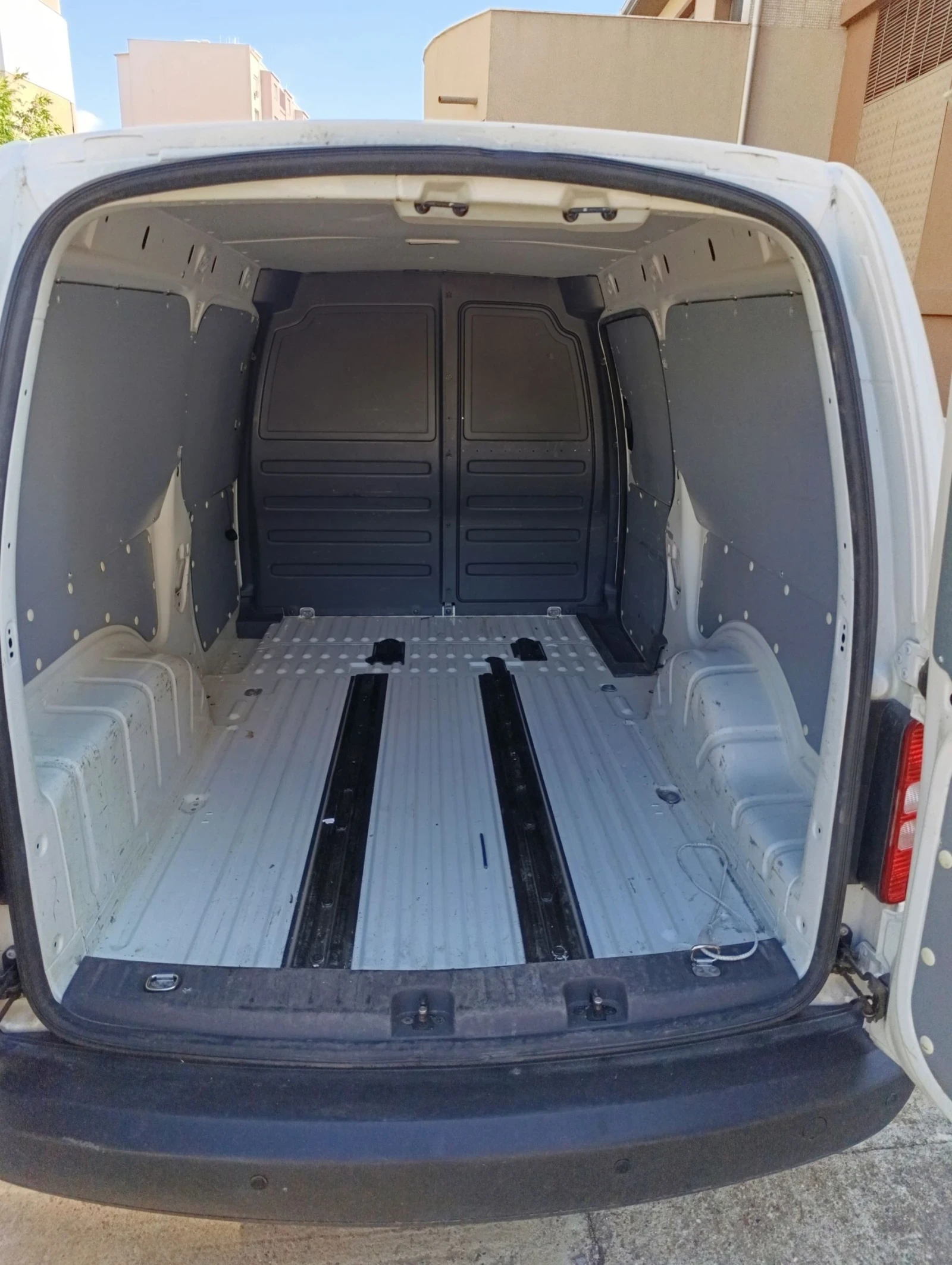 VW Caddy 2.0 Метан* Макси*  - изображение 8