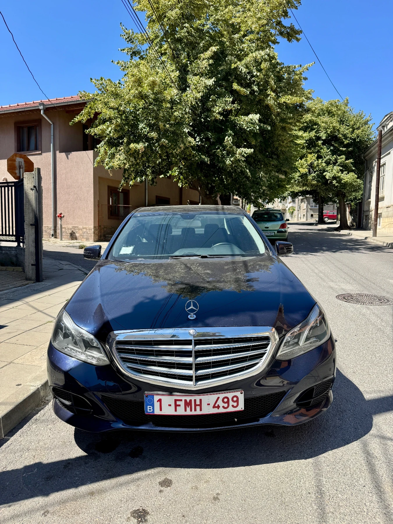 Mercedes-Benz E 200 86000 km! Нова реална! - изображение 2