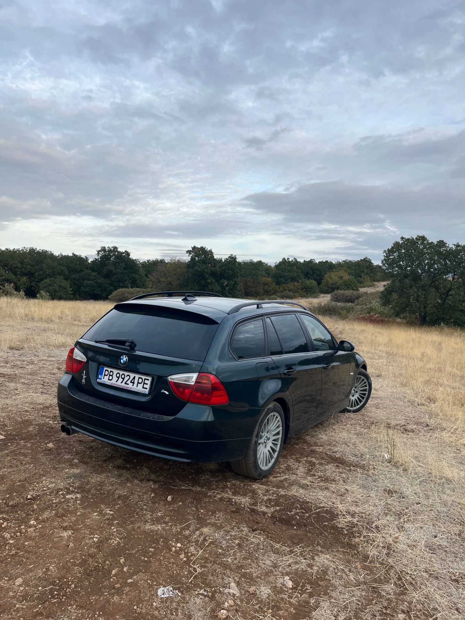 BMW 330 3.0i X-Drive - изображение 3