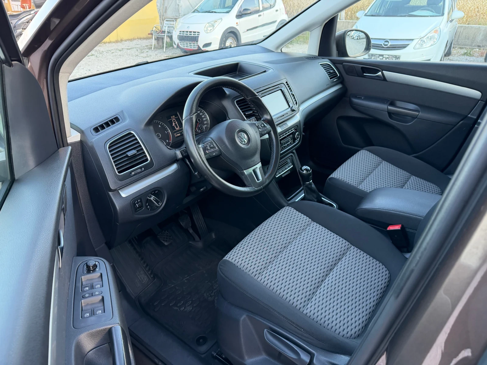 VW Sharan 2.0/140кс НАВИ КАМЕРА - изображение 9