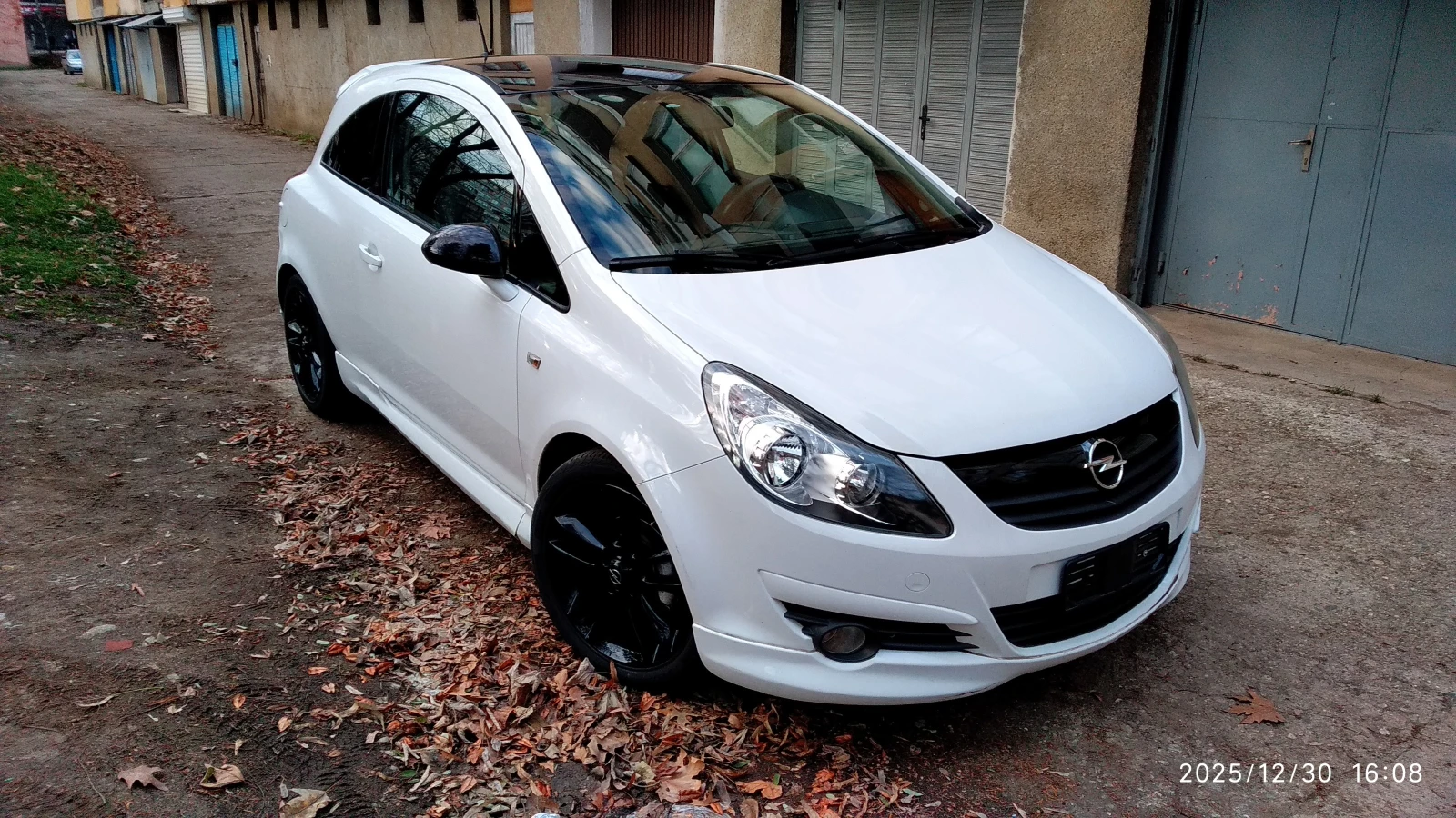 Opel Corsa 1.2 OPC LINE Limited Edition - изображение 3