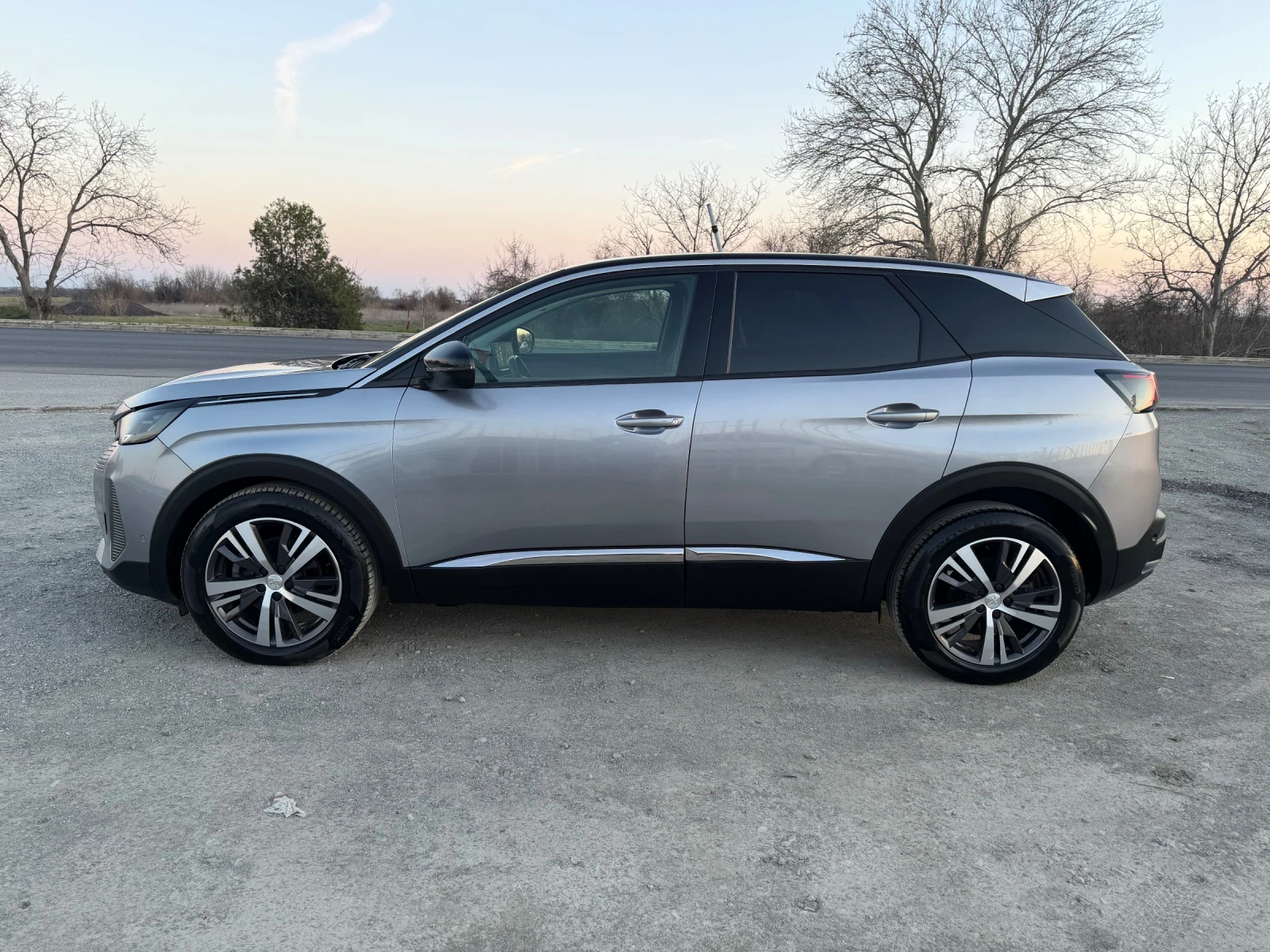 Peugeot 3008 ALLURE / АВТОМАТИК / ЕВРО6 / ДИСТРОНИК / 95 000 км, снимка 8 - Автомобили и джипове - 53748918