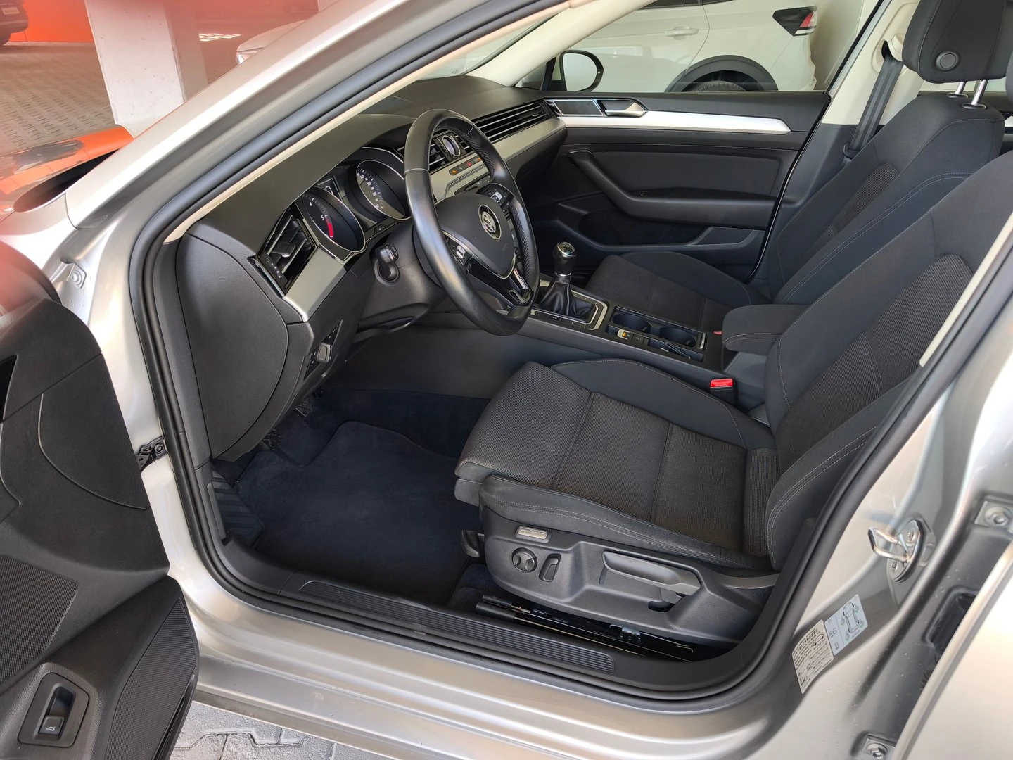 VW Passat Comfortline 2.0TDI BMT | Mobile.bg � ����������� 7