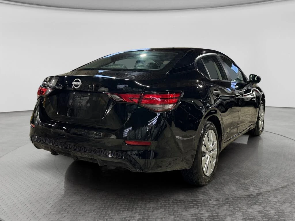 Nissan Sentra S FWD* АвтоКреди* (ЦЕНА ДО БГ), снимка 5 - Автомобили и джипове - 53951905