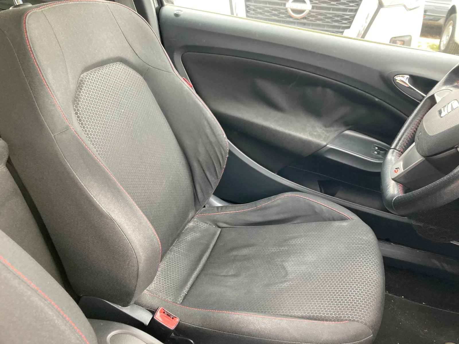 Seat Ibiza 1.2 TSi 105 ks FR feis evro 5B, снимка 6 - Автомобили и джипове - 54081134