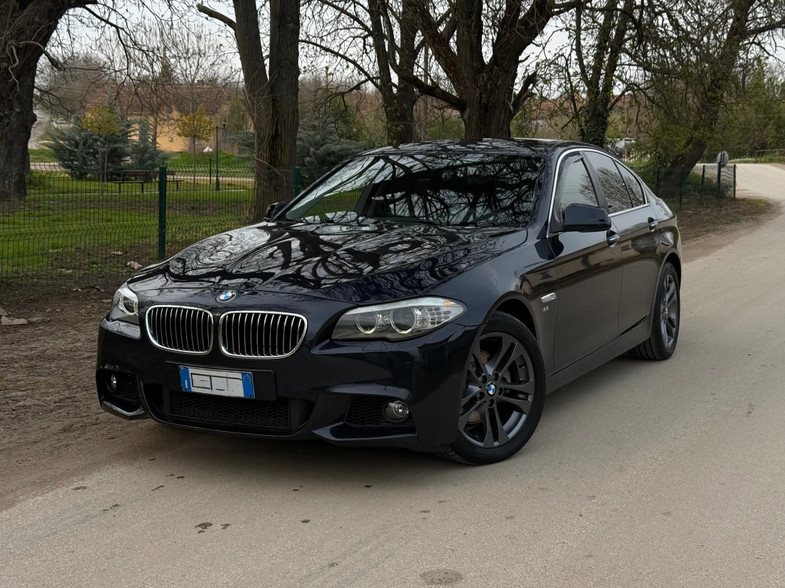 BMW 520 D* DIGYTAL KM* TOUCH NAVI* LED СТОПОВЕ 2020МОДЕЛ, снимка 4 - Автомобили и джипове - 54189945