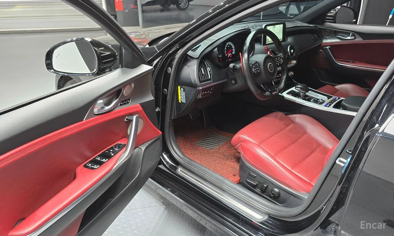 Kia Stinger * 3.3t* 2WD* GT* ПОДГРЕВ* ОБДУХВАНЕ* HUD* , снимка 10 - Автомобили и джипове - 54460281