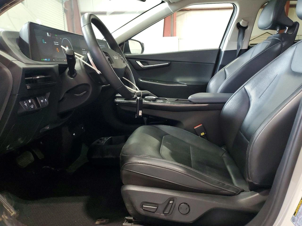 Kia EV6 AWD - WIND, снимка 7 - Автомобили и джипове - 54930032