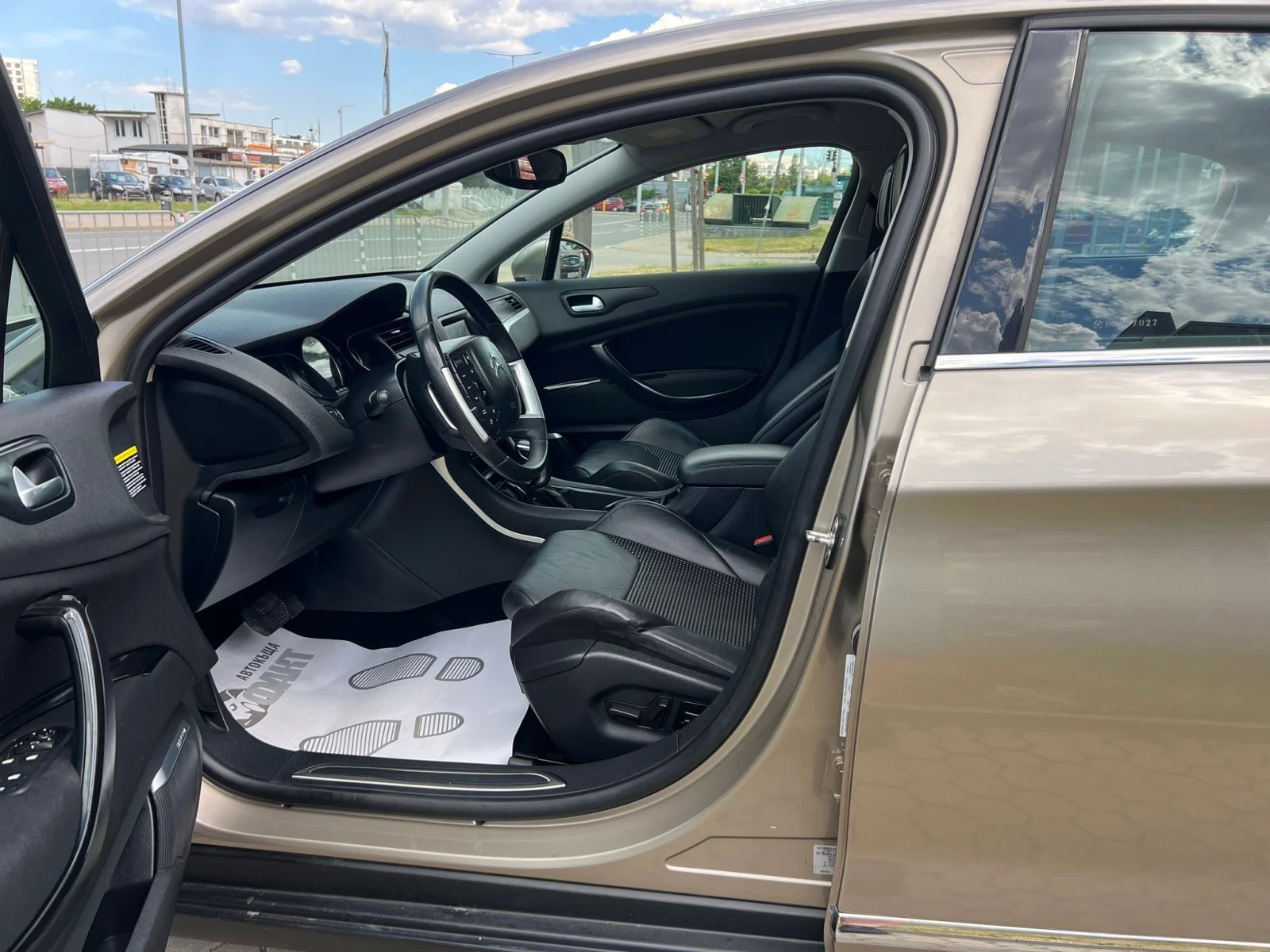 Citroen C5 2.2HDi/AVTOMAT, снимка 8 - Автомобили и джипове - 54976799