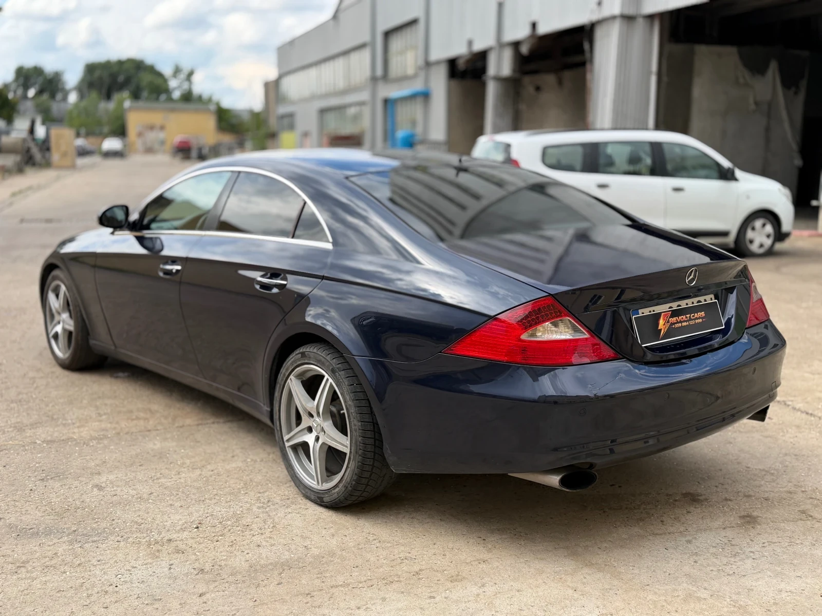Mercedes-Benz CLS 320, снимка 5 - Автомобили и джипове - 55223487