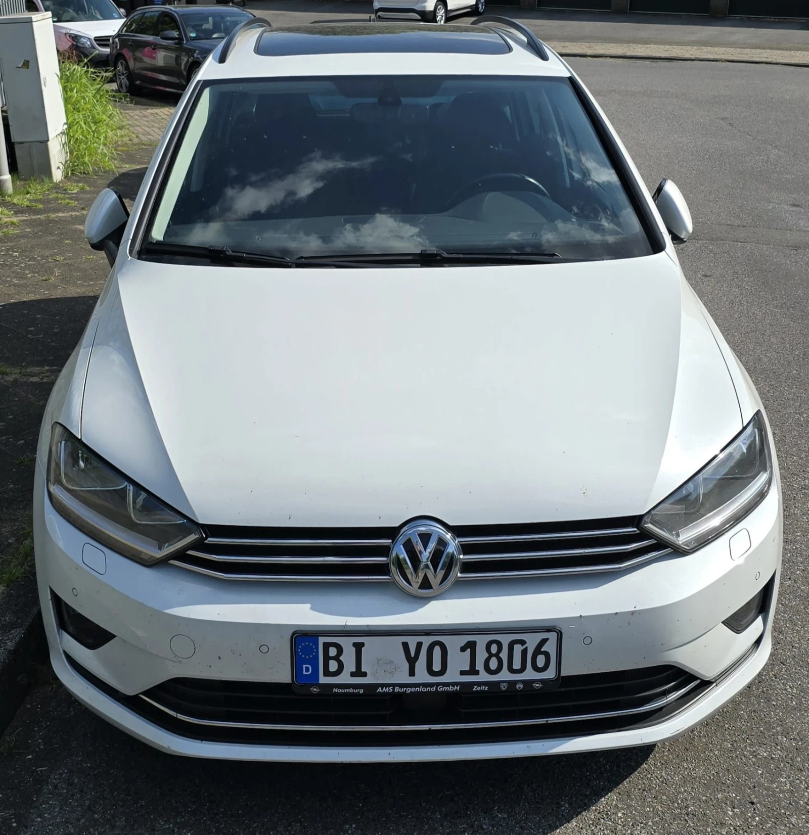 VW Golf Sportsvan 1.6 TDI 116к.с., снимка 2 - Автомобили и джипове - 55630554