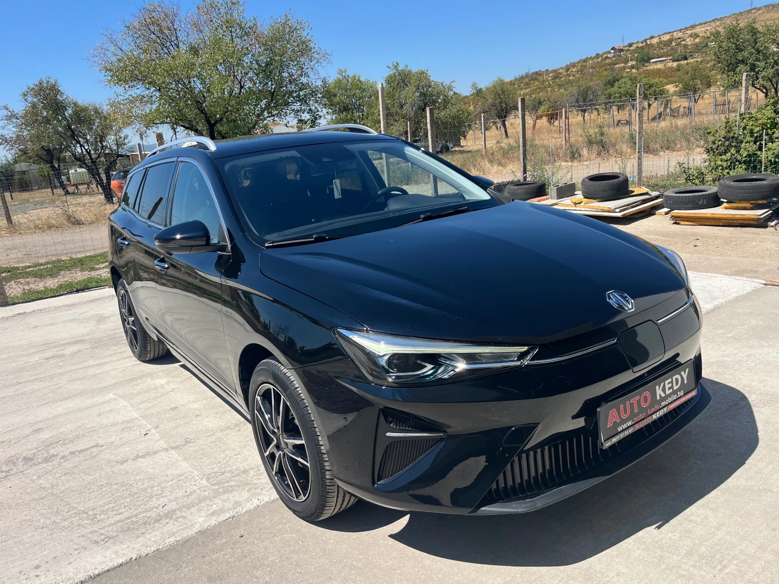 Mg 5 Electric 73KW Long Range, снимка 3 - Автомобили и джипове - 55693089